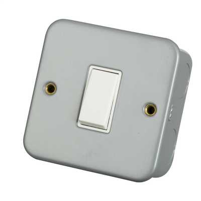 13A 2 Gang Double Switched Socket Dual Earth Metal Clad | CEF