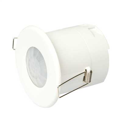 Flush mounted pir movement sensor