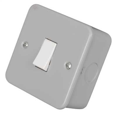 Crabtree 10A 1 Gang 2 Way Light Switch Metal Clad (4581/BG) | CEF